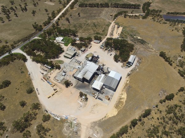 Drone flyover of rendering plant