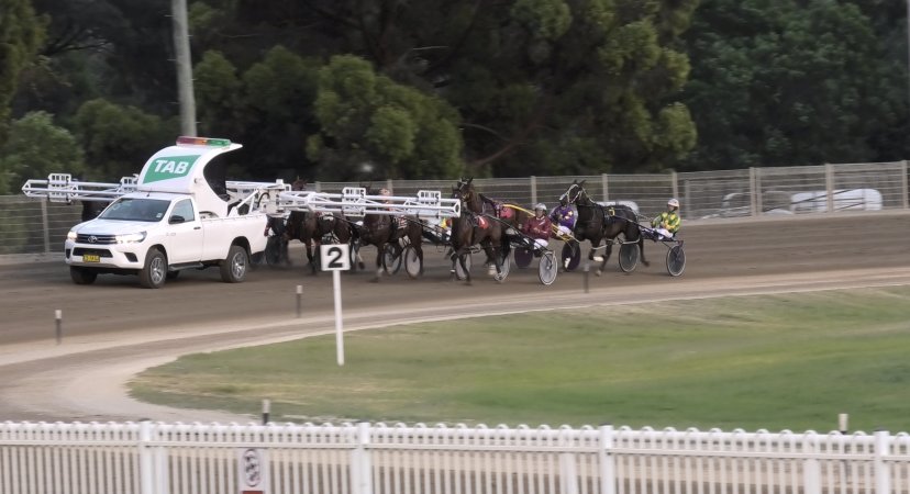 Harness Racing - Penrith Paceway