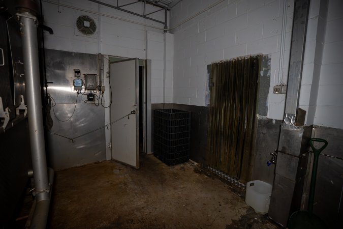 Entrance to kill room