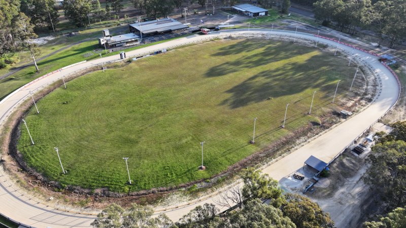 Nowra Greyhound Track