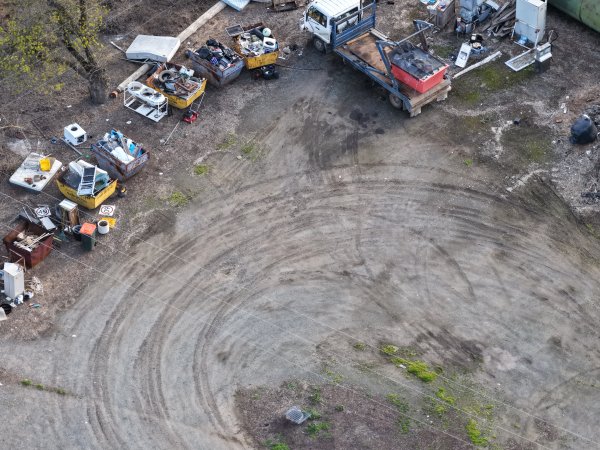 Junk piles at knackery
