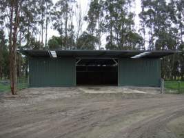 PoultryFarmsAustralia.com.au listing photo - http://www.poultryfarmsaustralia.com.au/property-details/vic/catani/92.html - Captured at Catani broiler farm, Catani VIC Australia.