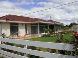 PoultryFarmsAustralia.com.au listing photo - http://www.poultryfarmsaustralia.com.au/property-details/vic/moolap/56.html - Captured at Moolap broiler farm, Moolap VIC Australia.