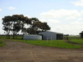 PoultryFarmsAustralia.com.au listing photo - http://www.poultryfarmsaustralia.com.au/property-past-details/vic/lethbridge/23.html - Captured at Unknown broiler farm, Lethbridge VIC Australia.