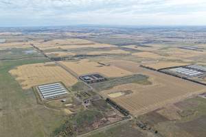 Drone Flyover – Dec 2025 - Captured at Pavilion Farm 3, Anakie VIC Australia.
