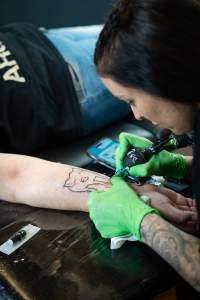 Right To Know: Tattoo Flash Day Fundraiser - Photos from Farm Transparency Project fundraising day to raise money for the High Court.
Held at the Admirals Arms Tattoo Studio in Monnee Ponds.
Tattoo Artists
Molly J (mollyj_tattoo)
Courtney - Puddy Tatts (courtelisetattoo)
Valentin Sullivan (valentin.sullivan.tattoos)
Jess Cappelli (liljtattoos)
Other artists
Jess Harts (jess_hartartist)
Wren (pigeonwren.art)
Tammy Leigh (tammyleightattoos)