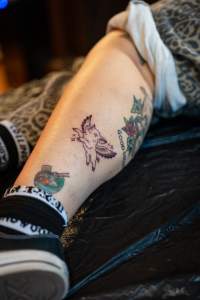 Right To Know: Tattoo Flash Day Fundraiser - Photos from Farm Transparency Project fundraising day to raise money for the High Court.
Held at the Admirals Arms Tattoo Studio in Monnee Ponds.
Tattoo Artists
Molly J (mollyj_tattoo)
Courtney - Puddy Tatts (courtelisetattoo)
Valentin Sullivan (valentin.sullivan.tattoos)
Jess Cappelli (liljtattoos)
Other artists
Jess Harts (jess_hartartist)
Wren (pigeonwren.art)
Tammy Leigh (tammyleightattoos)