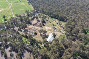 Peter Loffel's second property - At a second property owned by Loffel, surplus horses are kept for an unknown purpose. Many of these horses were identified as thoroughbreds, including ex-racehorses. - Captured at Peter Loffel's Secret Horse Depot, Mooroopna VIC Australia.
